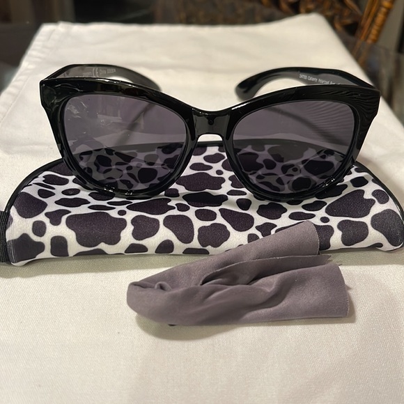 PEPPERS 2485D CALIENTE POLARIZED women’s black sparkly frames, gray lens so chic - Picture 7 of 8